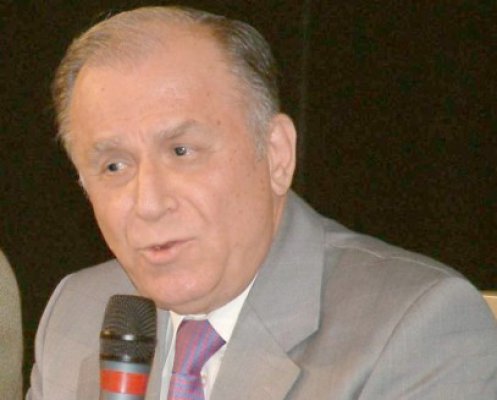Iliescu susține că nu a influențat în nici un fel chemarea premierului în Senat